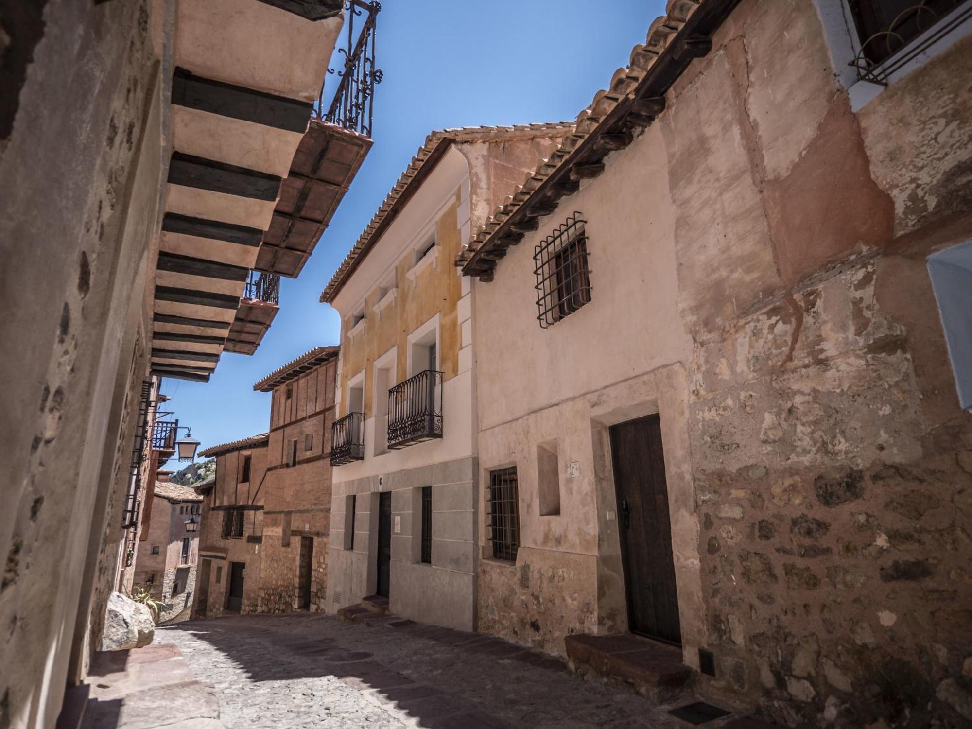 La Casa Amarilla Apartamento Enebro Albarracín エクステリア 写真